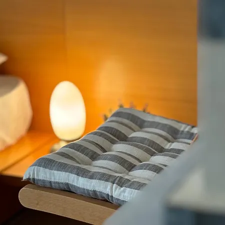 Sunset Hill Escape *